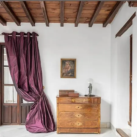 Villa Casa De Lujo Frente A La Alhambra Granada
