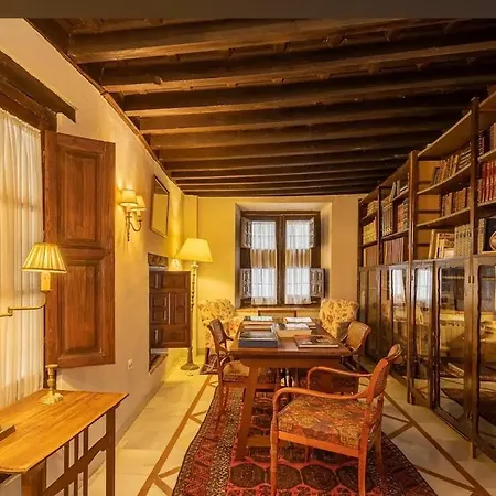 Villa Casa De Lujo Frente A La Alhambra Granada