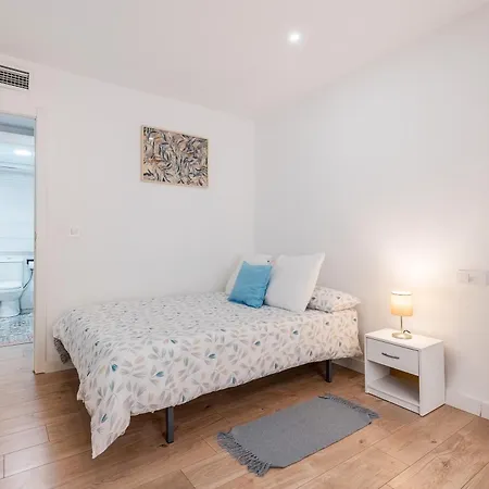 Piso Garaje Gratis Apartment