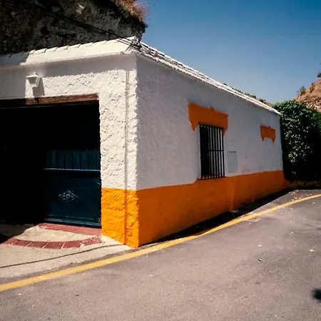 Holiday home Cueva Acequia De La Alhambra *