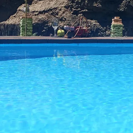 Holiday home Cueva Acequia De La Alhambra
