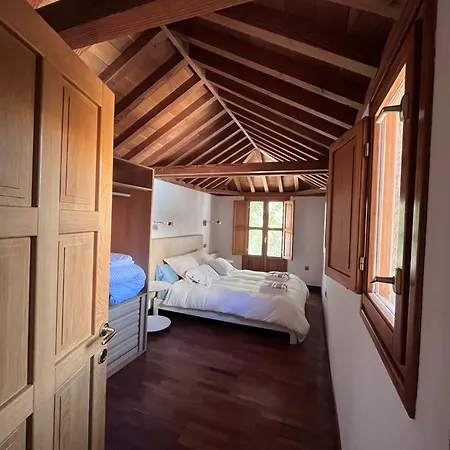 Carmen Del Almencino Homestay Granada