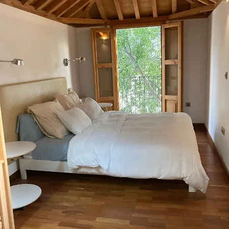 Homestay Carmen Del Almencino *