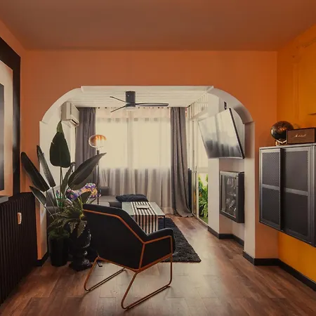951 Apartment