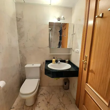 Acogedor En El Centro Con Aparcamiento Apartment *