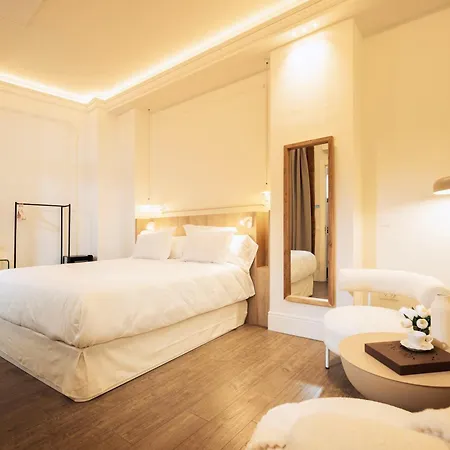Hotel Boutique Escudo Del Carmen 2*