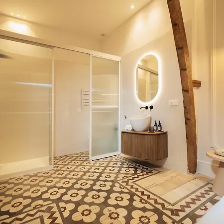Boutique Escudo Del Carmen Hotel