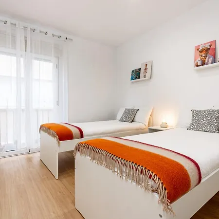 Apartment La Plaza, En El Centro Facil Acceso Y Parking Cercano Granada