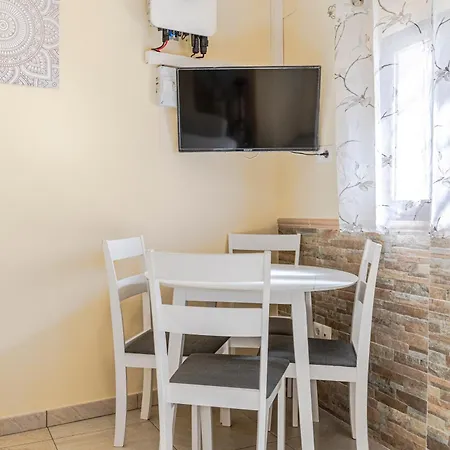 Holiday home La Casita De La Plaza