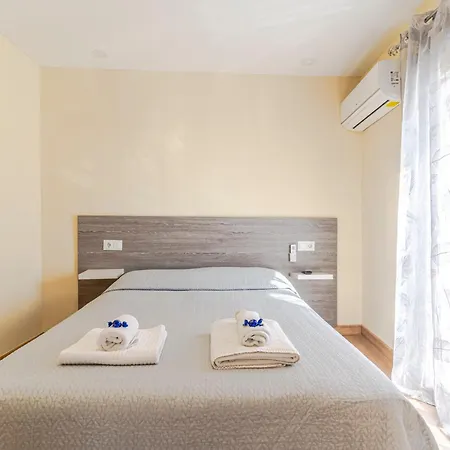 Holiday home La Casita De La Plaza *