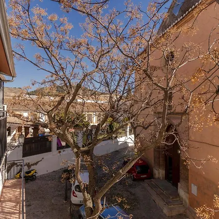 La Casita De La Plaza * Granada