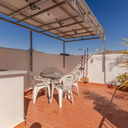 La Casita De La Plaza Holiday home *