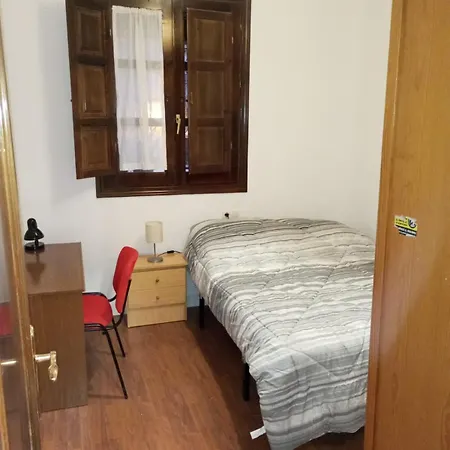 Aljucer Apartment *