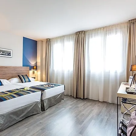 Dwo Urban Hotell