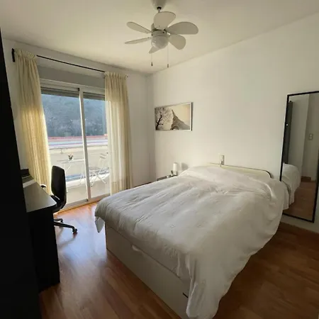 Homestay Master With Office And Private Bathroom