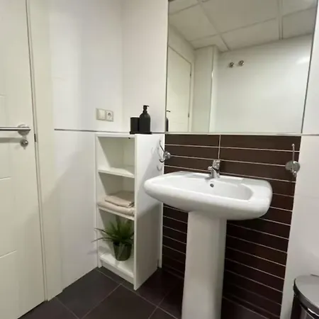 Master With Office And Private Bathroom Homestay Granada