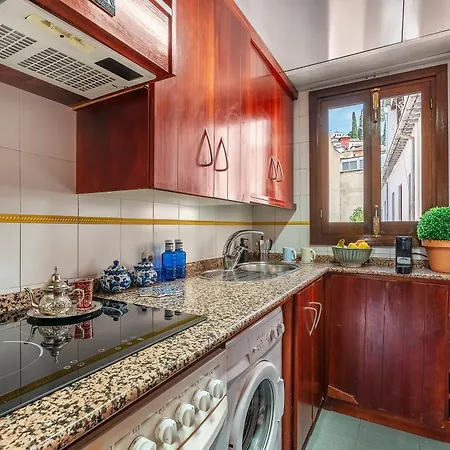 Triplex Con Encanto Granadino En El Barrio Del Realejo * Granada