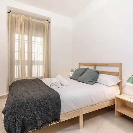 Pie De La Catedral Duplex 格拉纳达