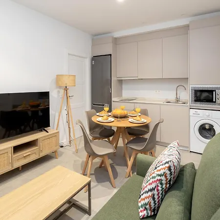 Nest Flats Triunfo Apartment *