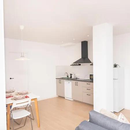 Apn Flowers Apartment
