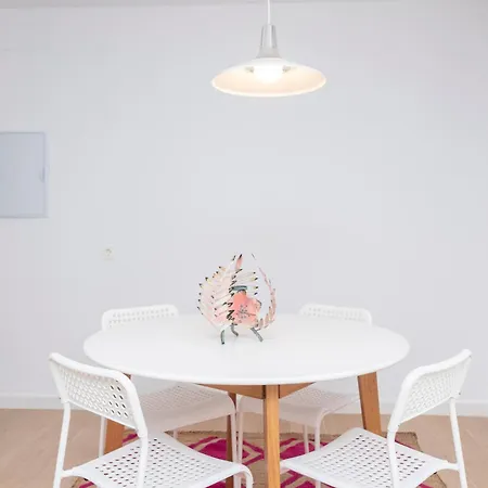 Apartment Apn Flowers