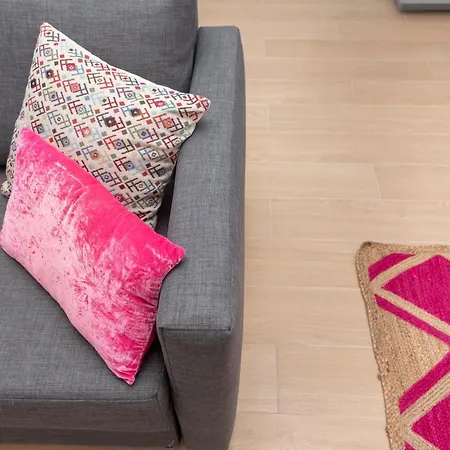 Apn Flowers Apartment Granada