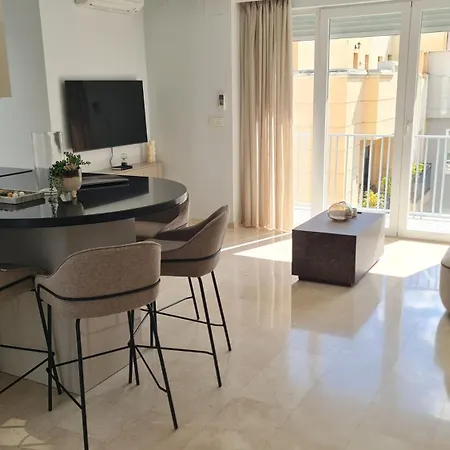 Navas 402 Atico Views Apartment *