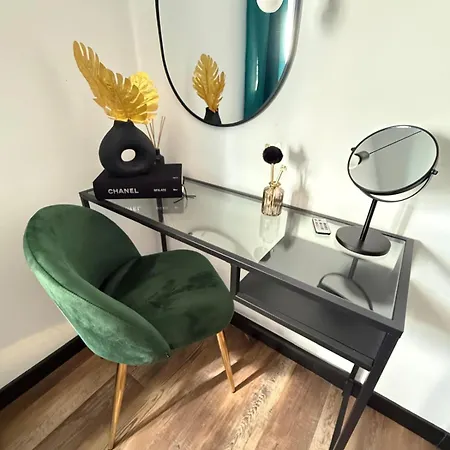 951 Apartment