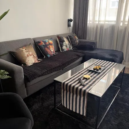 Apartment 951