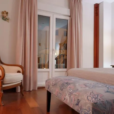 Home4u Santo Domingo Apartment Granada