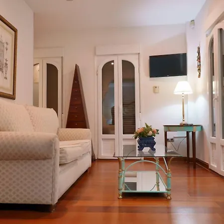 Apartment Home4u Santo Domingo *