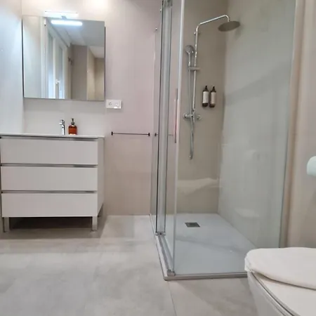 Navas 101 Cosmopolitan Loft *