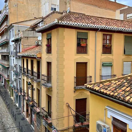 Home4u Centro Apartment *