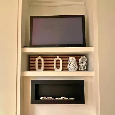 Home4u Mariana Pineda Apartment *
