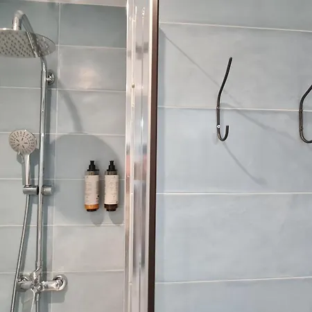 Navas Penthouse 302 By Florentia Homes Apartment *