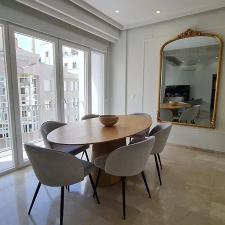 Apartment Navas Penthouse 302 By Florentia Homes