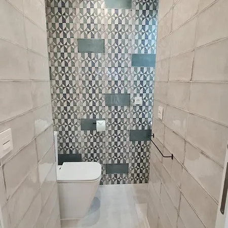 Apartment Navas Penthouse 302 By Florentia Homes *