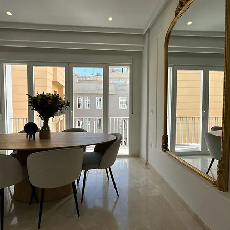 Apartment Navas Penthouse 302 By Florentia Homes
