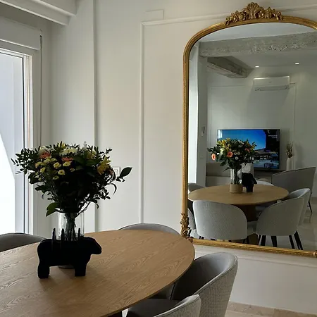 Apartment Navas Penthouse 302 By Florentia Homes