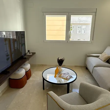 Navas Penthouse 302 By Florentia Homes *