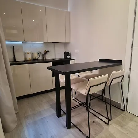 Suspiro 202 Elegant Apartment *