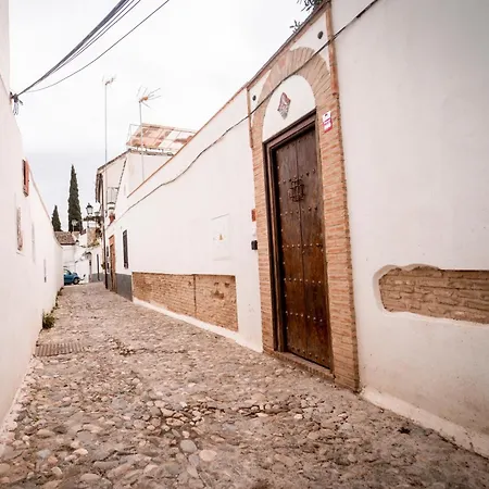 La Perla Del Oriente * Granada