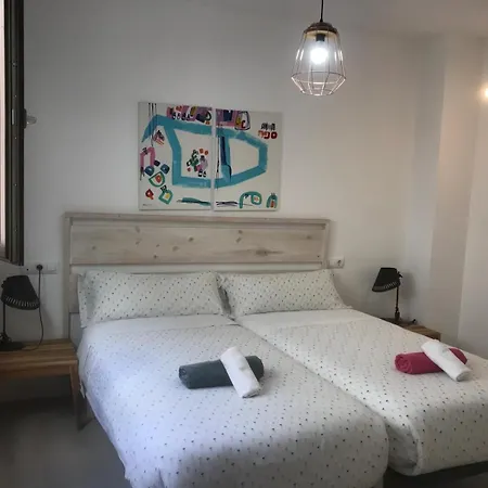 Center 2 Bedrooms Appartamento