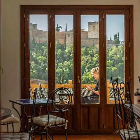 Bed and breakfast Casa Bombo Granada