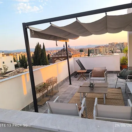 Holiday home Casa Con Jardin, Aparcamiento Granada