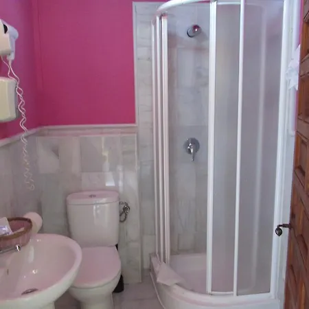 White Nest Hostal