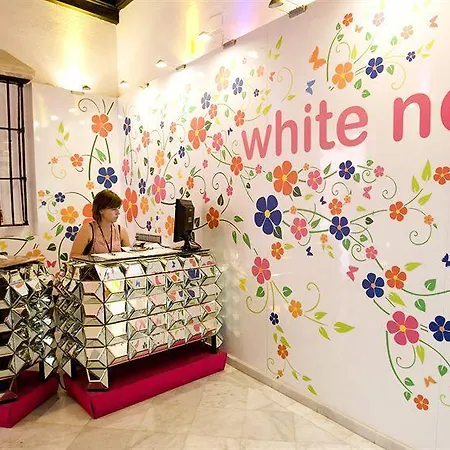 White Nest * Granada