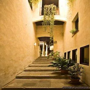 Hotell Casa 1800 3*