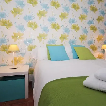 Socram Eshavira Suites Apartamento