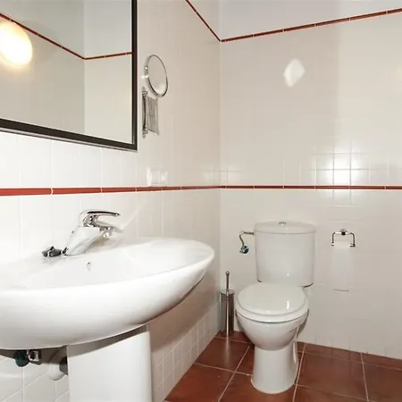 Socram Eshavira Suites Apartamento *